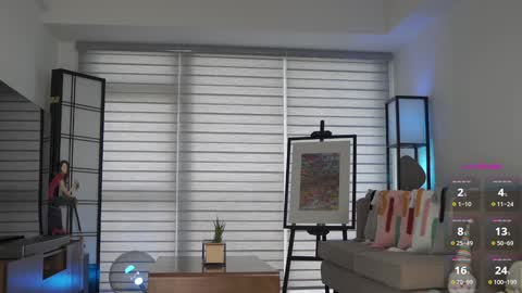 Snapshot of belle_adrienne chatting on 12/04/24, 12:19 Belle Adrienne IG online show from 12/04/24, 12:19