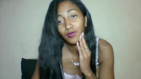 belle_annah online show from 04/25/26, 01:41