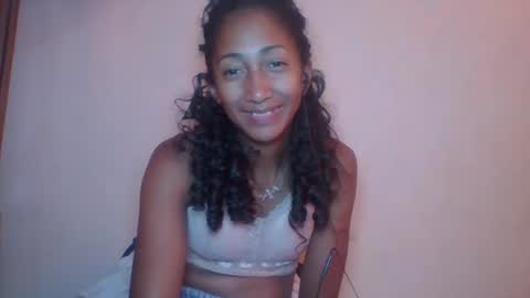 Snapshot of belle_annah chatting on 05/11/26, 05:35 belle_annah online show from 05/11/26, 05:35