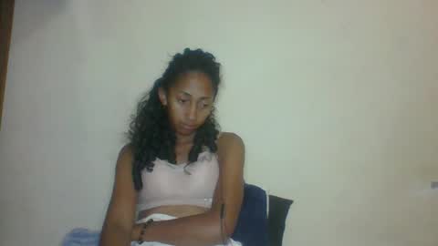 Snapshot of belle_annah chatting on 05/11/26, 02:45 belle_annah online show from 05/11/26, 02:45