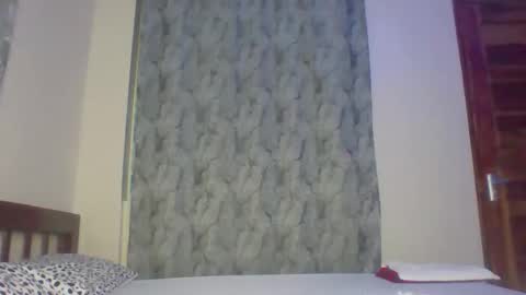 bubbles online show from 05/24/26, 04:34