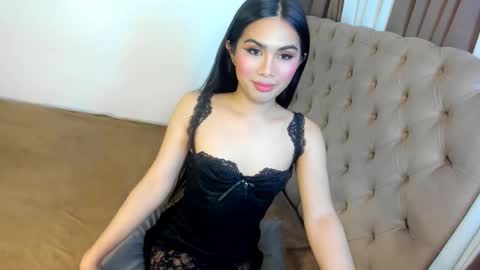 belle_davies online show from 03/18/26, 10:24