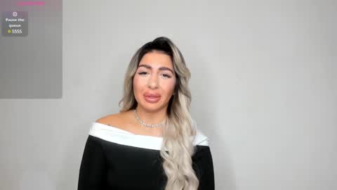 LucyJelly online show from 12/31/24, 05:18