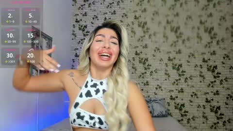 LucyJelly online show from 03/10/25, 05:18