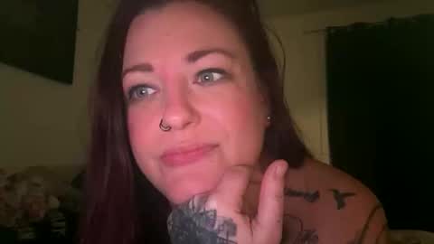 Snapshot of belle_marie chatting on 02/25/26, 05:50 Belle xx online show from 02/25/26, 05:50