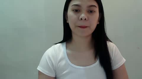 Snapshot of belle_ph chatting on 02/08/25, 06:33 Belle online show from 02/08/25, 06:33