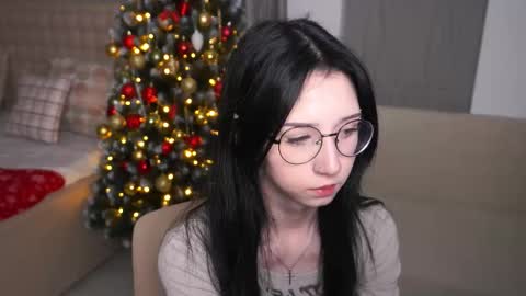 Snapshot of belle_phine chatting on 01/10/26, 05:42 Bea online show from 01/10/26, 05:42