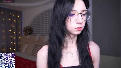 Snapshot of belle_phine chatting on 01/16/26, 05:44 Bea online show from 01/16/26, 05:44