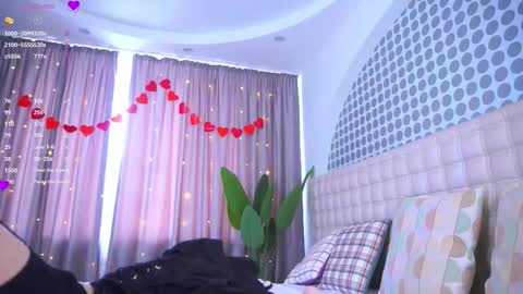 Snapshot of belle_phine chatting on 02/17/26, 06:10 Bea online show from 02/17/26, 06:10