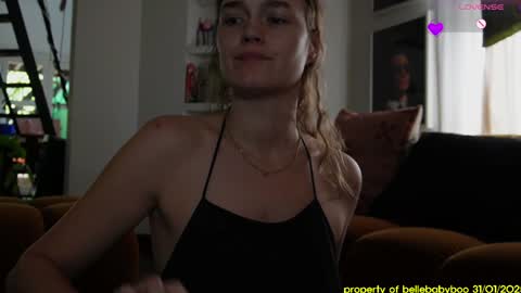 Snapshot of bellebabyboo chatting on 02/02/25, 03:32 BELLE online show from 02/02/25, 03:32