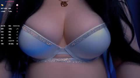 Hello I am kind friendly and cute girl online show from 09/27/25, 11:54