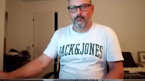 bellequeue19758 online show from 10/03/25, 10:01