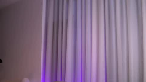 Belle online show from 11/11/25, 05:18