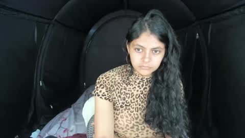Snapshot of bellezacosmica chatting on 03/12/25, 04:13 bellezacosmica online show from 03/12/25, 04:13