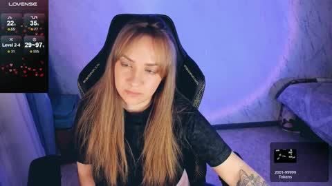 Your Annabelle Wolf  online show from 02/22/25, 08:09