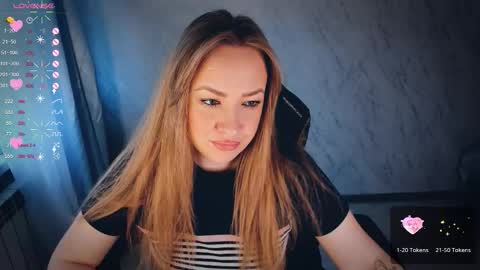 Your Annabelle Wolf  online show from 09/24/25, 06:50