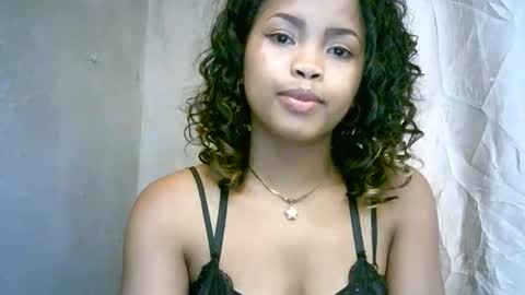 BelliBellah online show from 02/15/26, 03:42