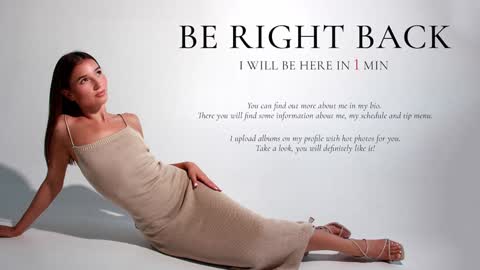 Snapshot of bellla_haddid chatting on 12/21/24, 03:36 Bella online show from 12/21/24, 03:36