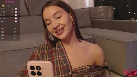 Snapshot of bellla_haddid chatting on 02/03/26, 05:49 Bella online show from 02/03/26, 05:49