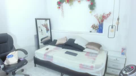 Bellota Flak online show from 12/27/24, 10:45