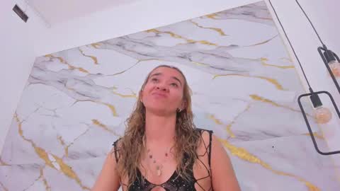 Bellota Flak online show from 02/01/25, 04:56