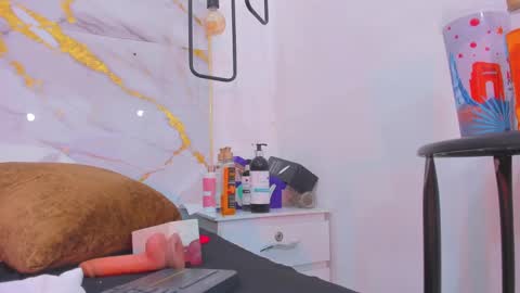 Bellota Flak online show from 02/28/25, 04:32