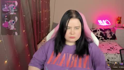 LinaBoo online show from 02/12/26, 04:51