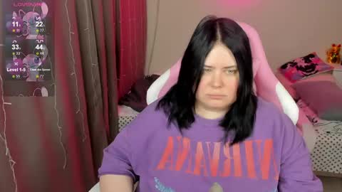 LinaBoo online show from 03/19/26, 04:38