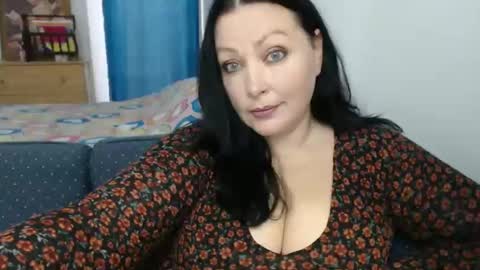 Snapshot of beluckynow chatting on 01/22/25, 02:14 beluckynow online show from 01/22/25, 02:14