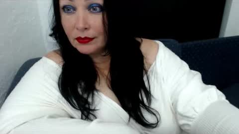 Snapshot of beluckynow chatting on 05/27/26, 11:13 beluckynow online show from 05/27/26, 11:13