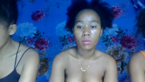 bemoniquee online show from 06/16/26, 07:38