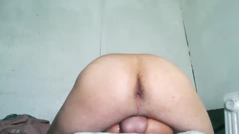 Snapshot of bemysecrett chatting on 02/25/25, 11:00 bemysecrett online show from 02/25/25, 11:00