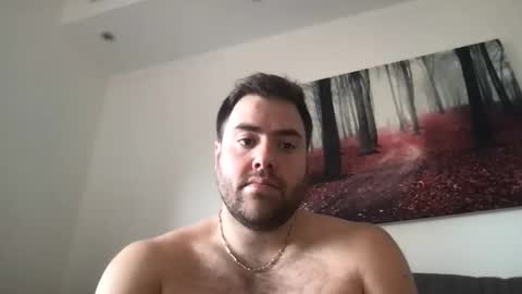 Snapshot of ben117 chatting on 12/04/24, 06:33 ben117 online show from 12/04/24, 06:33