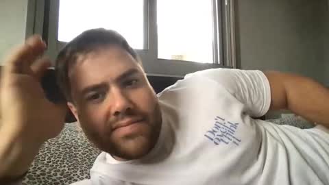 Snapshot of ben117 chatting on 11/17/25, 09:37 ben117 online show from 11/17/25, 09:37