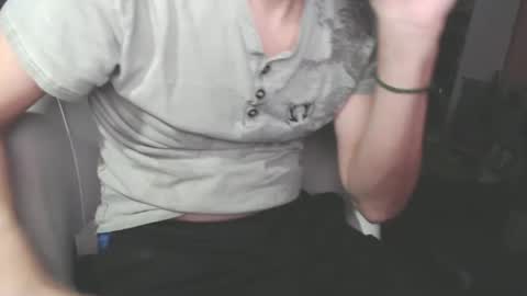 Snapshot of benijamin chatting on 12/10/24, 10:47 benijamin online show from 12/10/24, 10:47