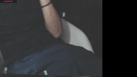 benijamin online show from 10/26/25, 09:42