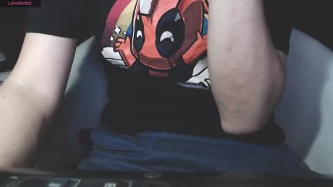 benijamin online show from 11/09/25, 10:08