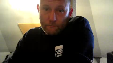 benizio online show from 02/25/25, 04:00