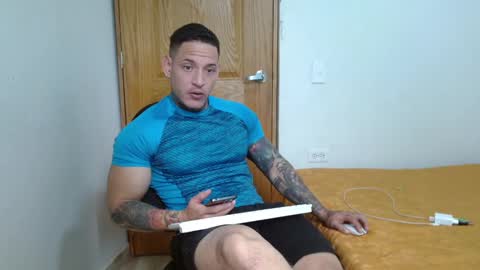 benjamin_isaac online show from 02/03/25, 07:21