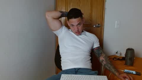 benjamin_isaac online show from 02/06/25, 12:54