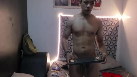 Snapshot of benjamin_lichx chatting on 06/03/26, 07:22 Benjamin online show from 06/03/26, 07:22