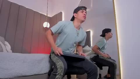 BENJAMIN online show from 07/05/26, 12:17