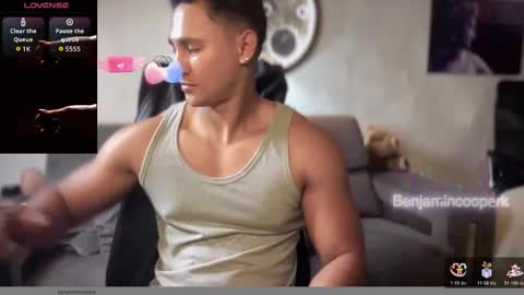 benjamincooperk online show from 10/20/25, 08:48