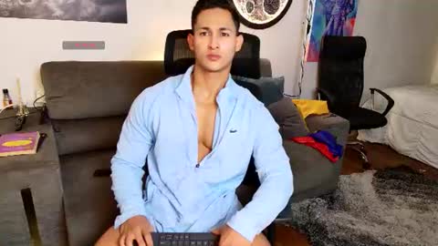 Snapshot of benjamincooperk1 chatting on 07/15/26, 06:29 benjamincooperk online show from 07/15/26, 06:29