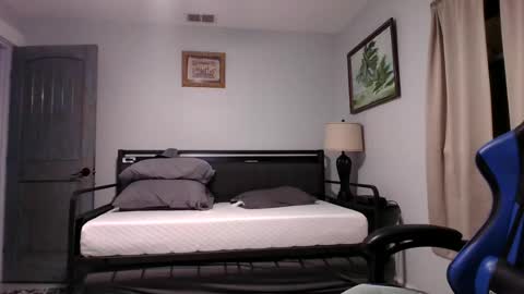 Snapshot of benjaova69 chatting on 08/09/26, 12:23 Benjaova online show from 08/09/26, 12:23