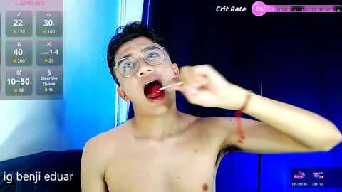 Snapshot of benji_hoter chatting on 05/17/26, 07:43 Benji Hoter online show from 05/17/26, 07:43