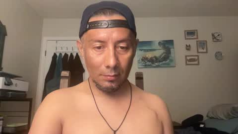 benmoncada630 online show from 04/30/26, 06:09