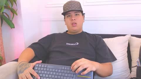 bennett_alejoo online show from 02/26/26, 02:43