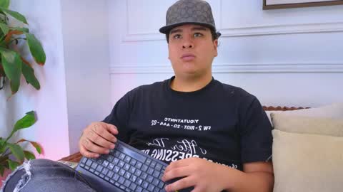 bennett_alejoo online show from 03/31/26, 07:03