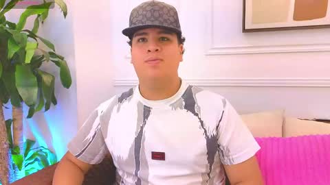 Snapshot of bennett_alejoo chatting on 05/29/26, 06:39 bennett_alejoo online show from 05/29/26, 06:39